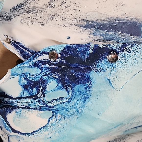 ChicMe Blue Pattern Button Down Long Sleeves Blouse - Picture 6 of 15